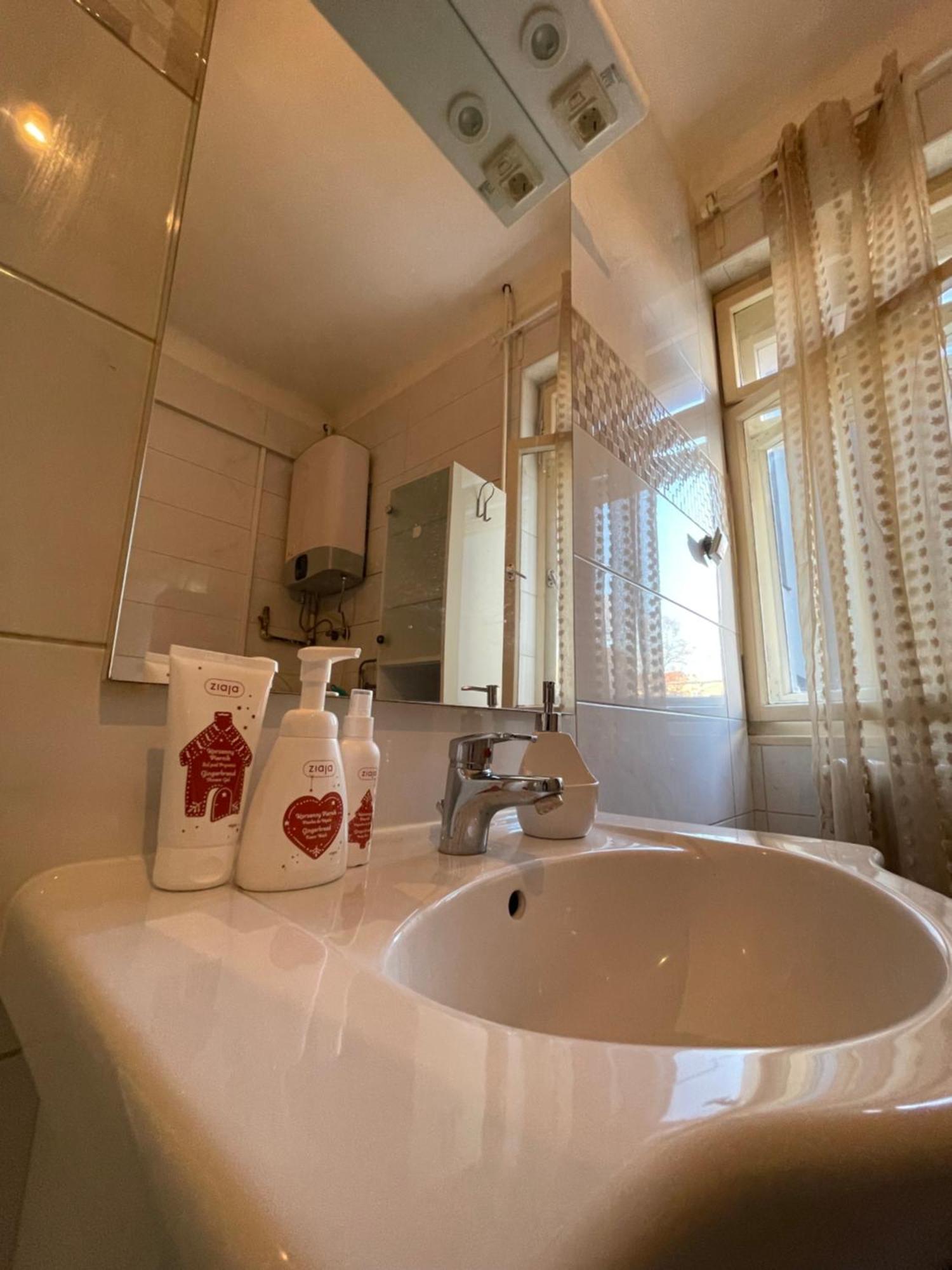 Apartman Centar 5 *
